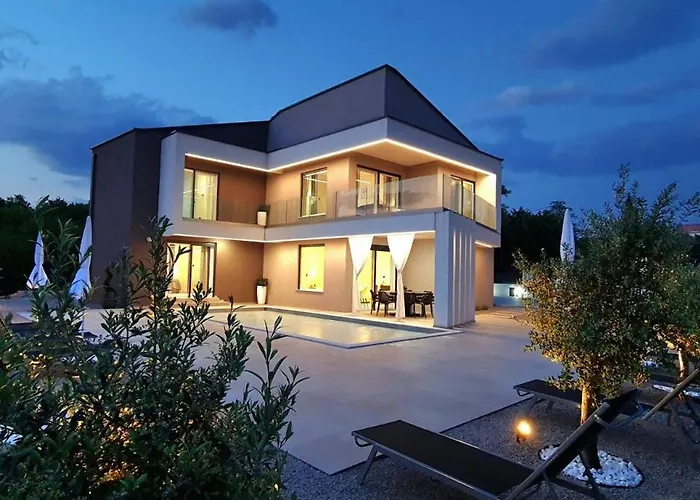 La Vie With Private Pool Вилла *