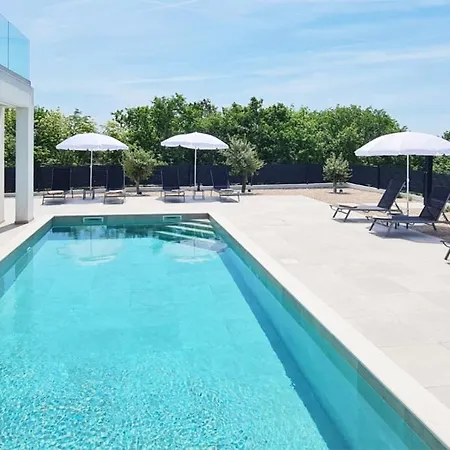 فيلة La Vie With Private Pool