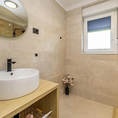 La Vie With Private Pool *